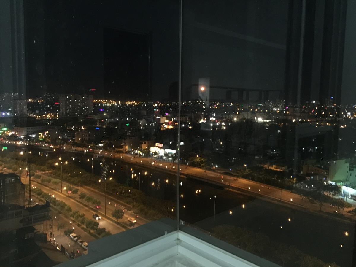 Sky Center Hostel Хошимин Экстерьер фото