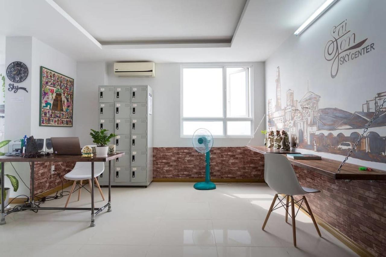 Sky Center Hostel Хошимин Экстерьер фото